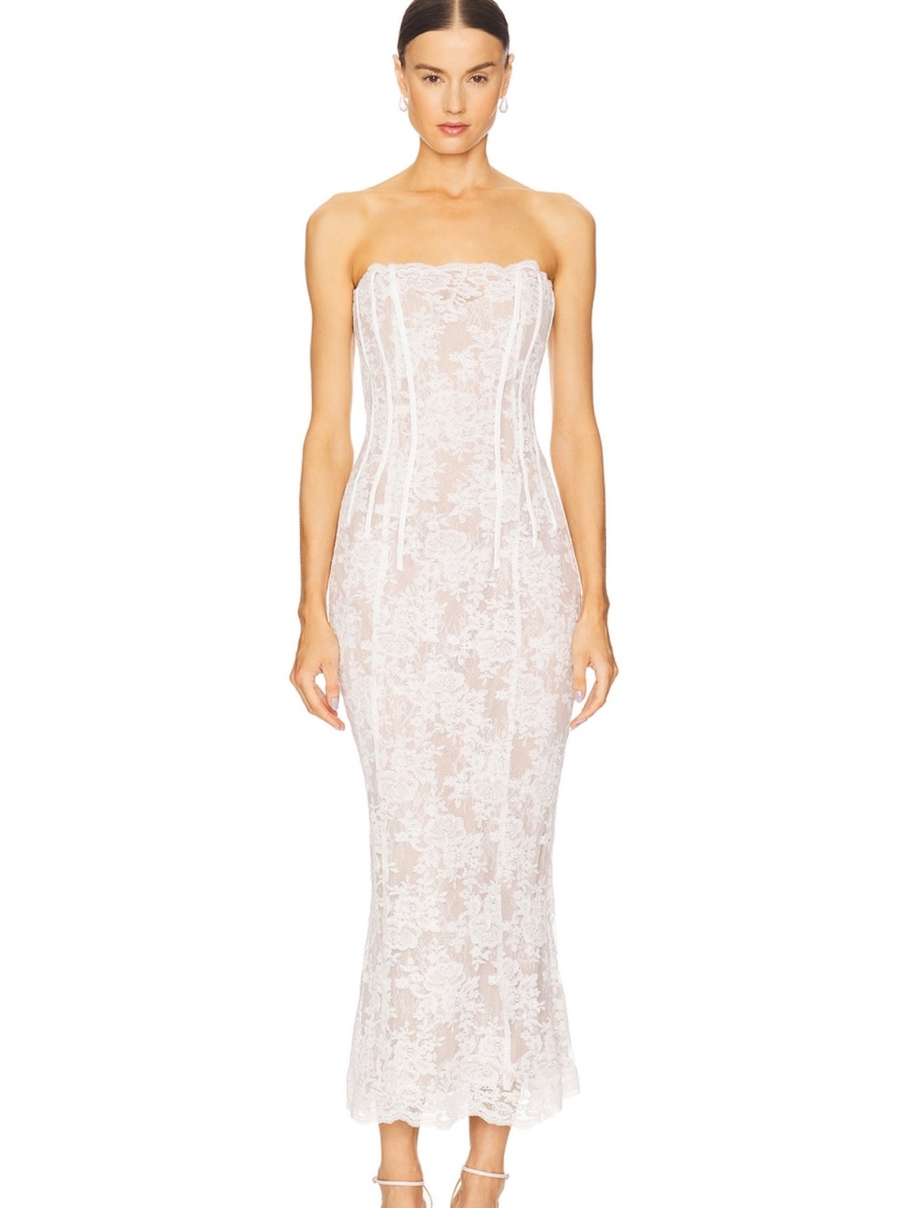 V. Chapman Capulet Dress in Chantilly Lace Size 2